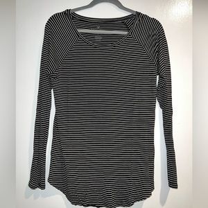 American Eagle soft and sexy long sleeve